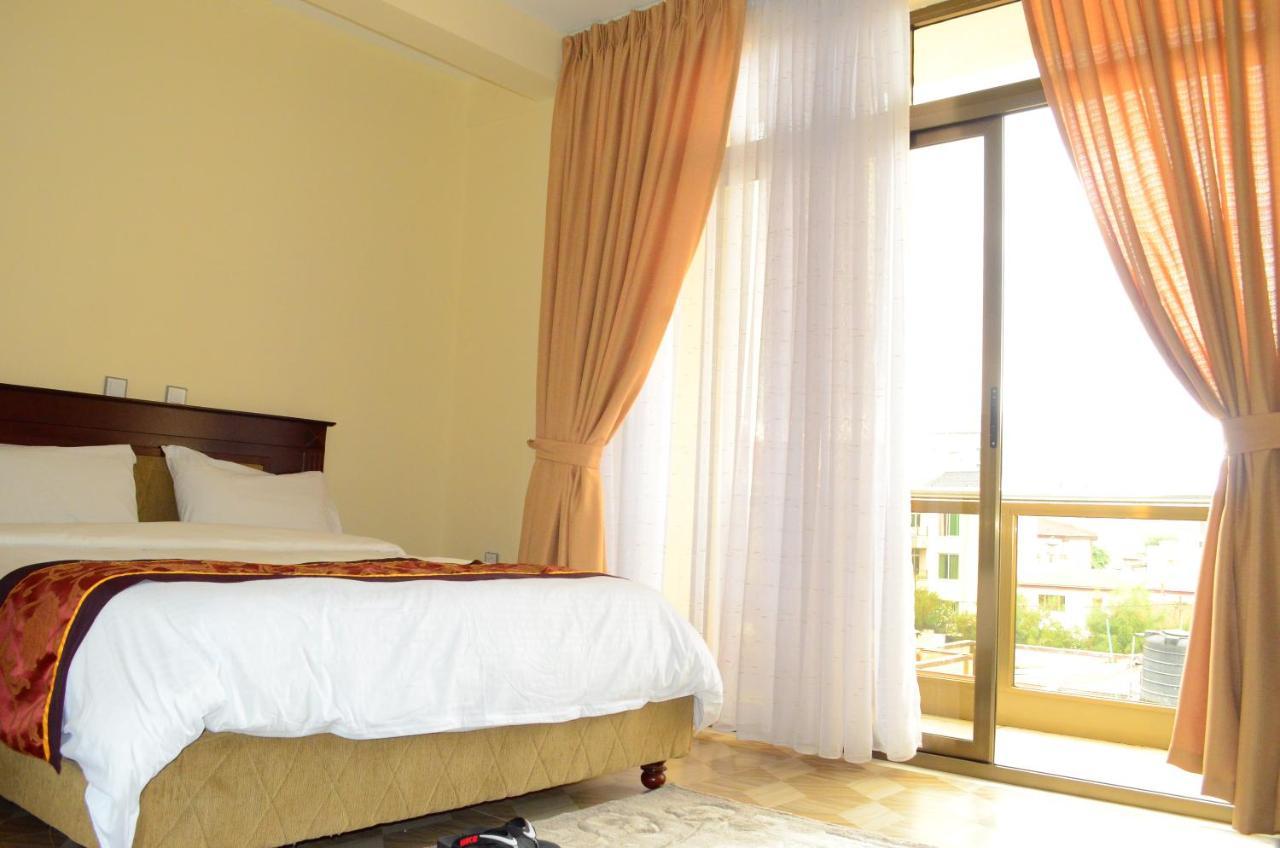 Abyssinia Guest House Адис Абеба Екстериор снимка